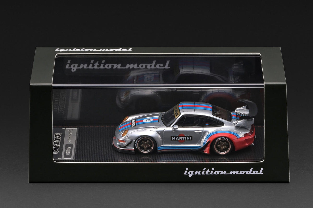 IG4213 — Side profile in branded clear display case