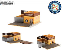 Florida Highway Patrol Hot Pursuit Center Command Mechanic's Corner Series 9 Diorama Greenlight 57091