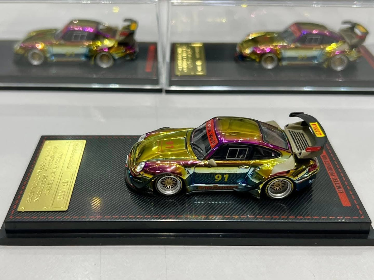 Chase Chrome Porsche RWB 993 Rauh-Welt Begriff  Matte Green Ignition Model 1/64 scale