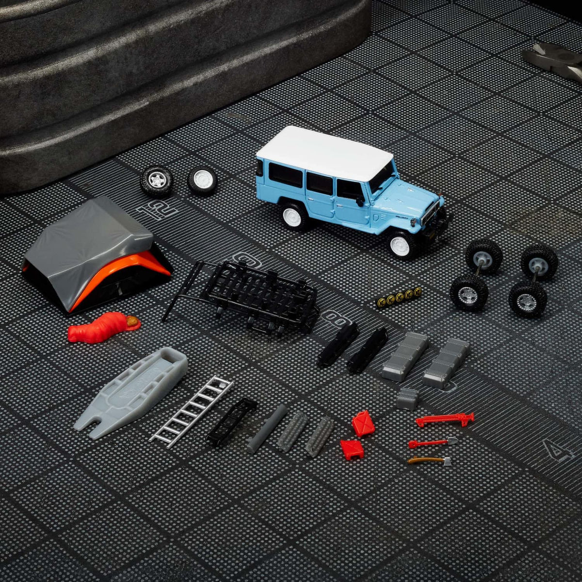 1982 Toyota Land Cruiser FJ45 Troopy Elite 64 Mod Shop Hot Wheels HWR97