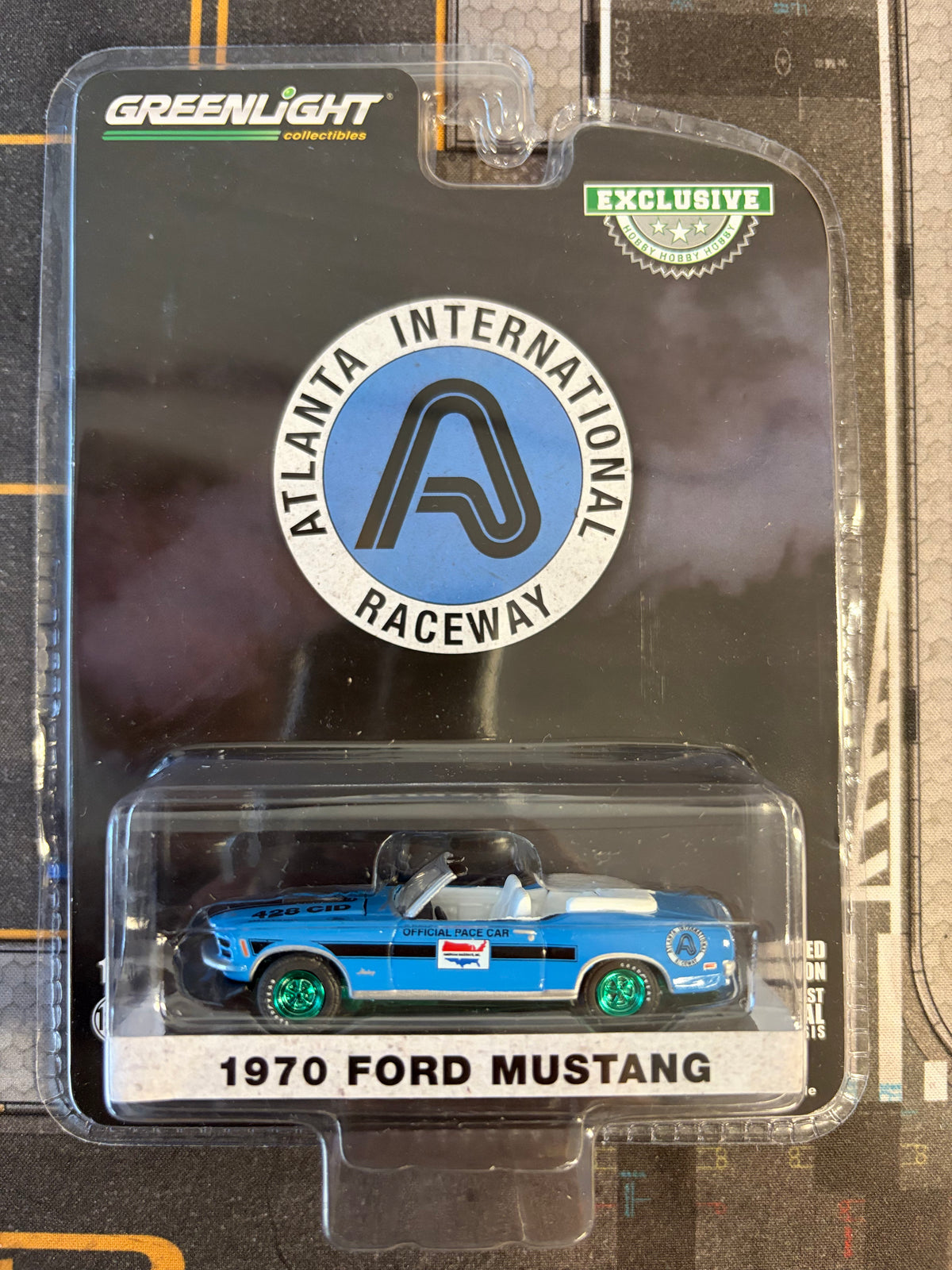 Chase 1970 Ford Mustang Mach 1 428 Cobra Jet Convertible Atlanta International Raceway Official Pace Car Hobby Exclusive Greenlight 1:64 scale