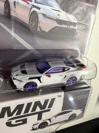 Ford Mustang GTD Spirit of America White Mini GT 1/64 scale MGT01097-BL CHASE
