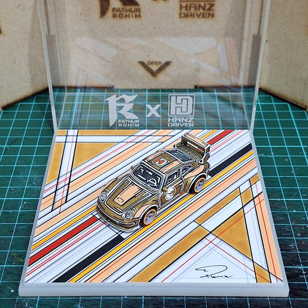 Custom Hanz Driven Porsche 993 GT2 Random Blind Box – Fathur Rohim Collaboration 1:64 | Hanz Driven HanzFR001