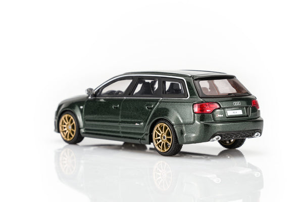 (PRE-ORDER) Audi RS4 B7 2005 Deep Green Pearl Motorhelix 1/64 M68307