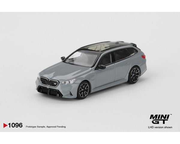 BMW M5 Touring G99 Brooklyn Gray Metallic Mini GT 1/64 scale