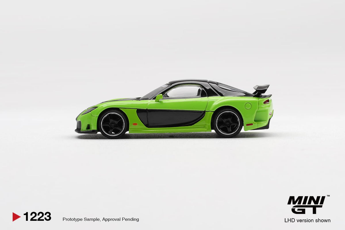 Mini GT Mazda RX-7 VeilSide Fortune7 Green 1:64 | Pre-order MGT01223-BL