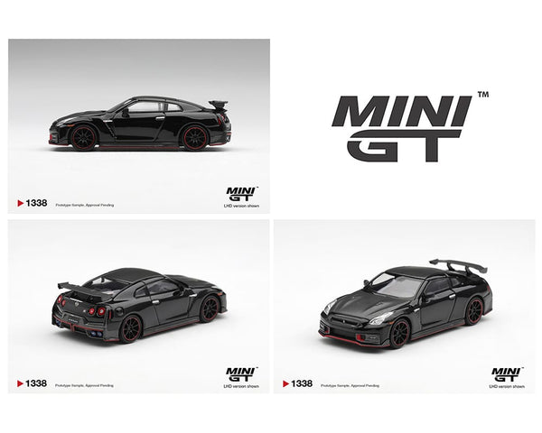 Nissan GTR Nismo 2024 Black Mini GT 1/64 MGT01338-BL