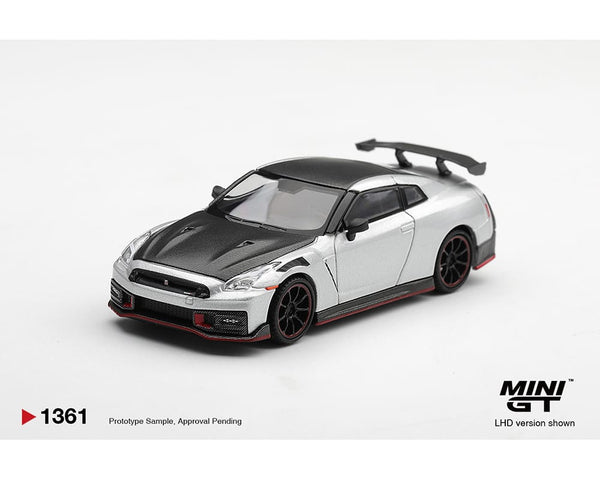 Nissan GTR NISMO 2024 Silver Mini GT 1/64 MGT01361-BL