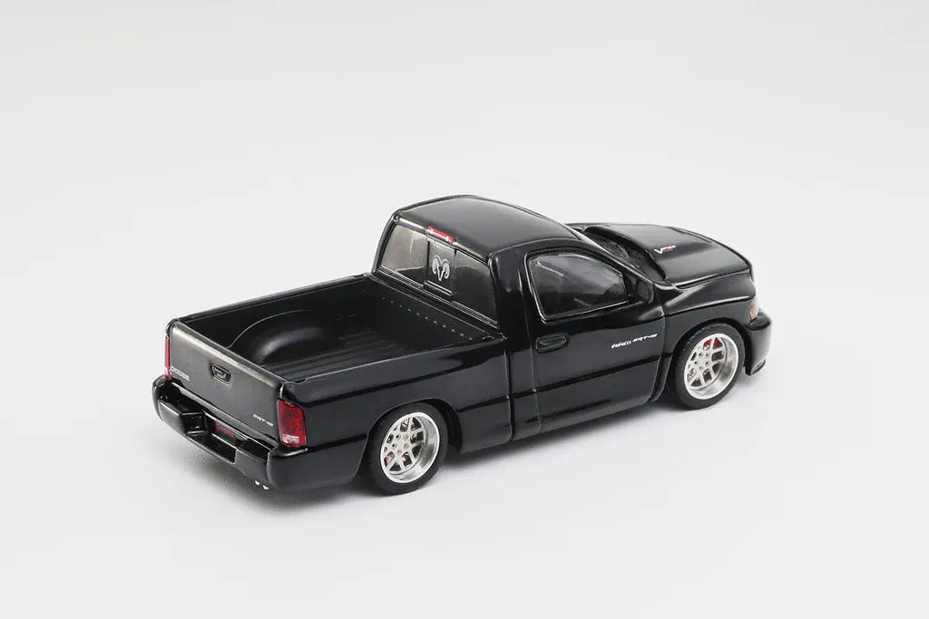 Dodge RAM SRT-10 2003 LHD Black Shoom64 GCD 1/64