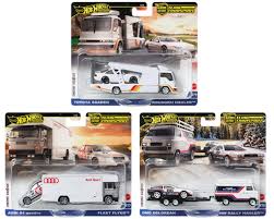 Hot Wheels Team Transport 2024 F Case 3x car set 1/64 scale