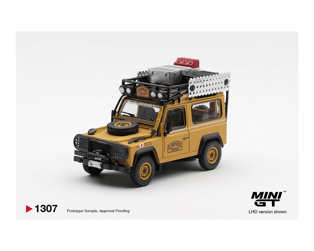 (Pre-order) Mini GT 1:64 Land Rover Defender 90 1985 Camel Trophy Borneo Team Japan