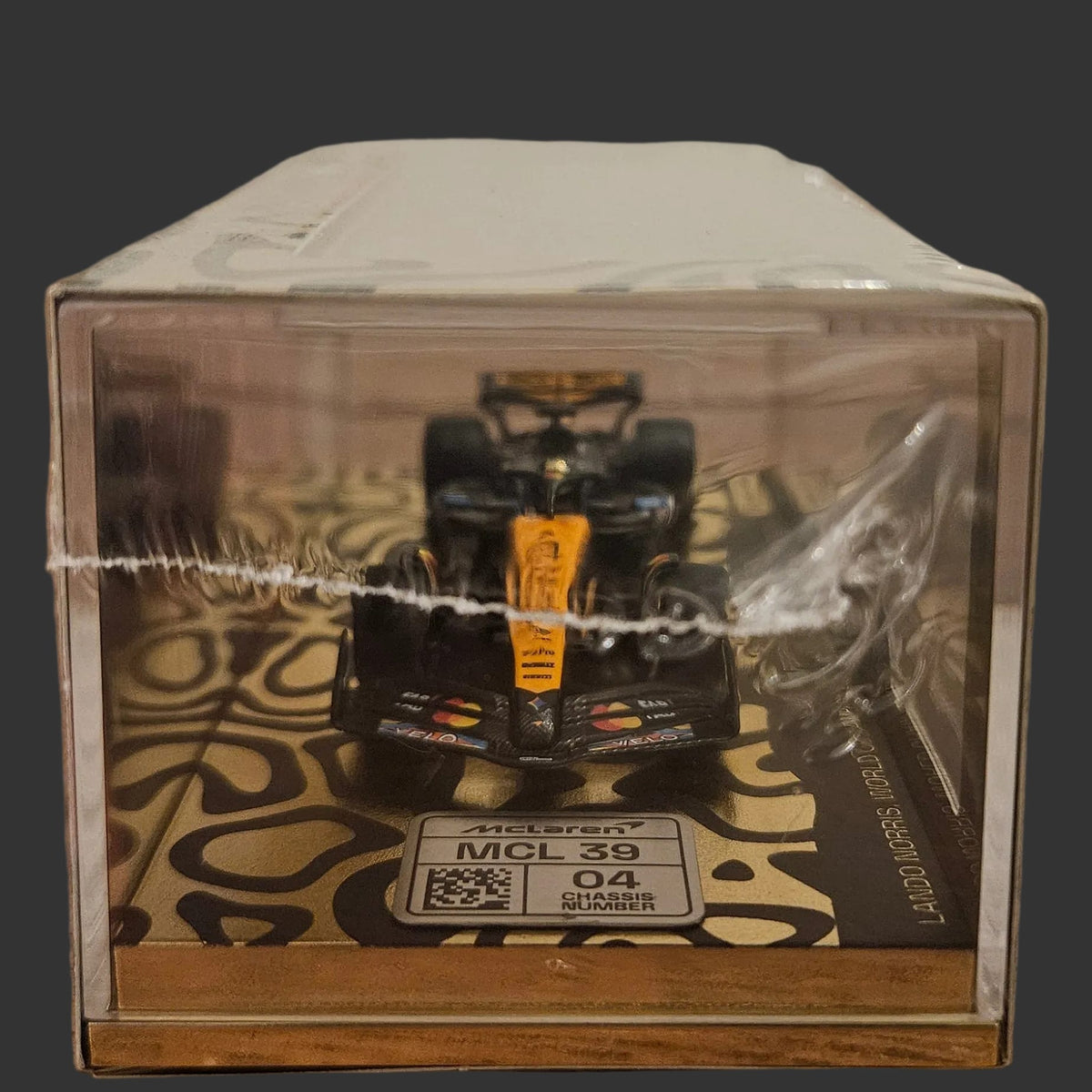 Mclaren Formula 1 Team MCL39 Lando Norris World Champion 2025 Gold Helmet Numbered Limited edition HEC Exclusive