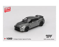 Nissan Skyline 2013 Nissan GT-R NISMO R35 CRS Version Dark Metal Gray Mini GT 1/64